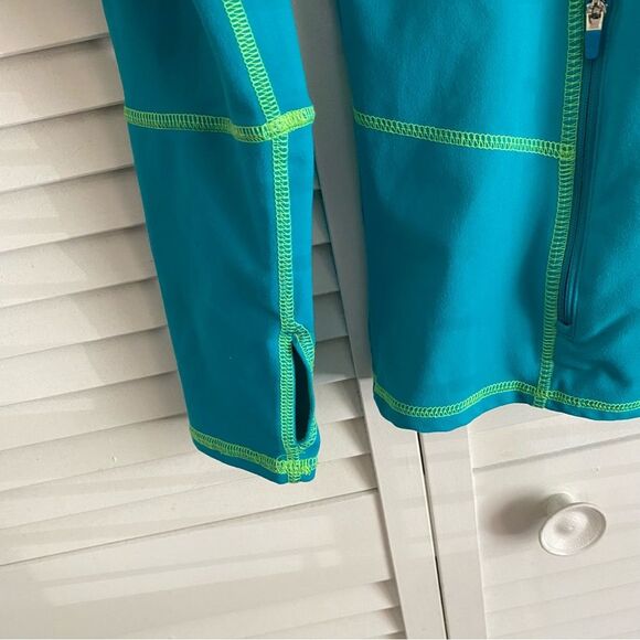 Kirkland Women's Size M Hooded Pullover Top Hiking Active Teal Blue Zip Pockets - Picture 9 of 16